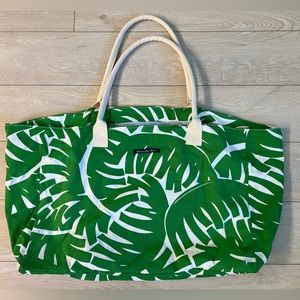 Bahama Hand Prints tote bag. Enough room for you everything but the kitchen sink